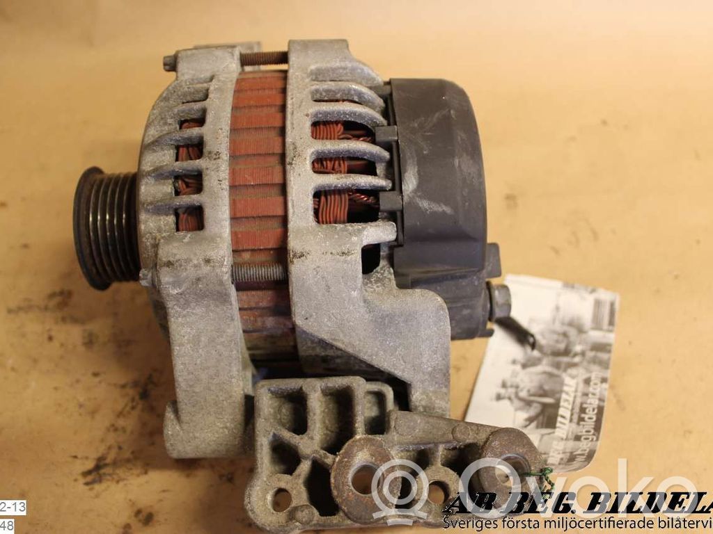 Opel Vectra B Generator/alternator 