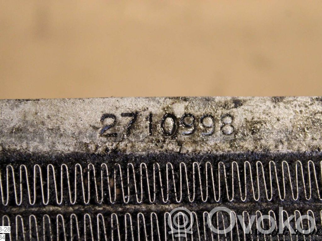 BMW 5 E39 Coolant radiator 
