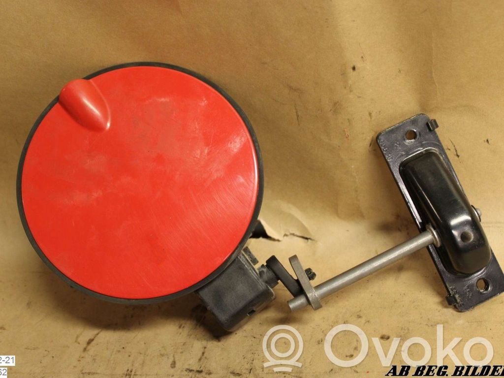 Opel Combo C Fuel tank cap lock 