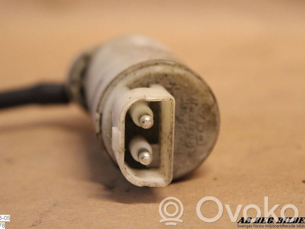 Windscreen/windshield washer pump   044001