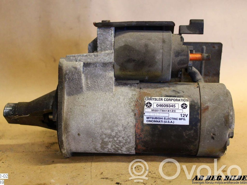 Starter motor   04609345