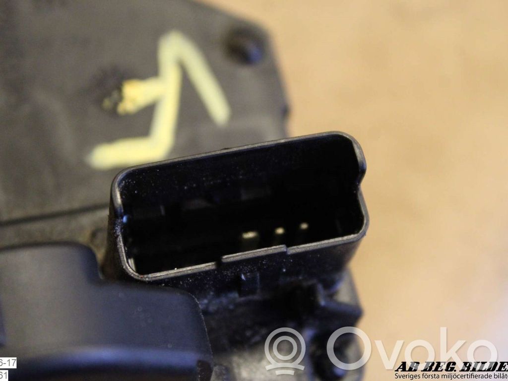 Front door lock   PBT30GF