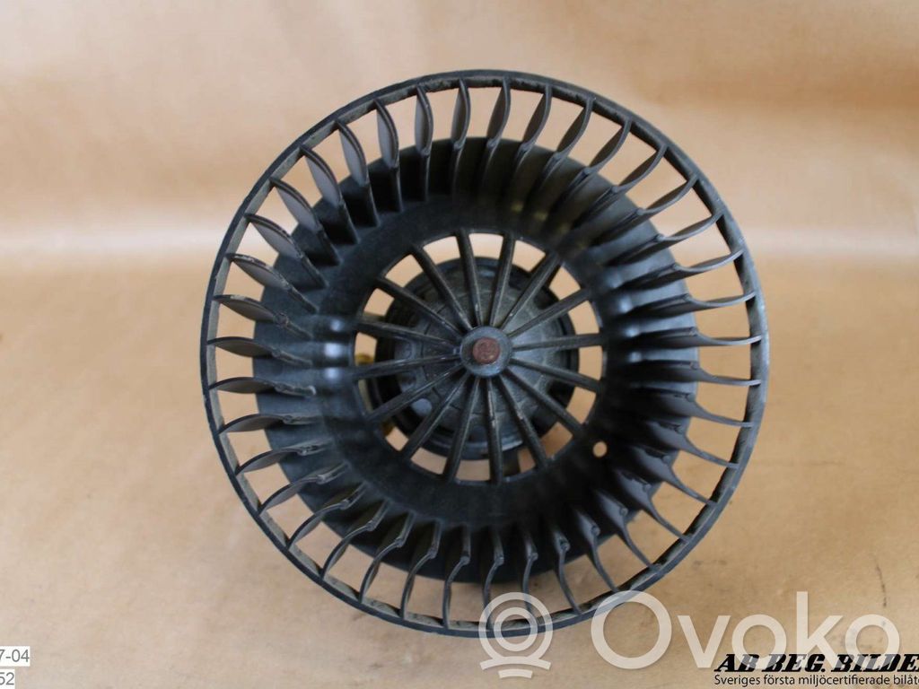 Opel Astra G Mazā radiatora ventilators 