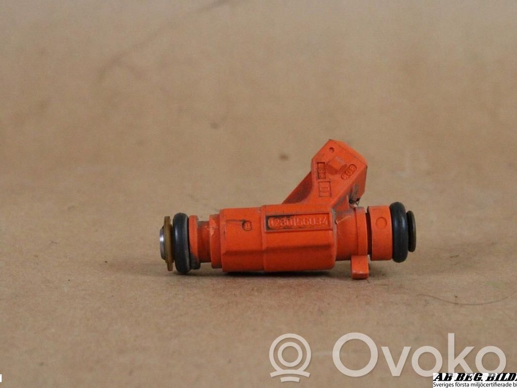 Peugeot 206 Fuel injector 
