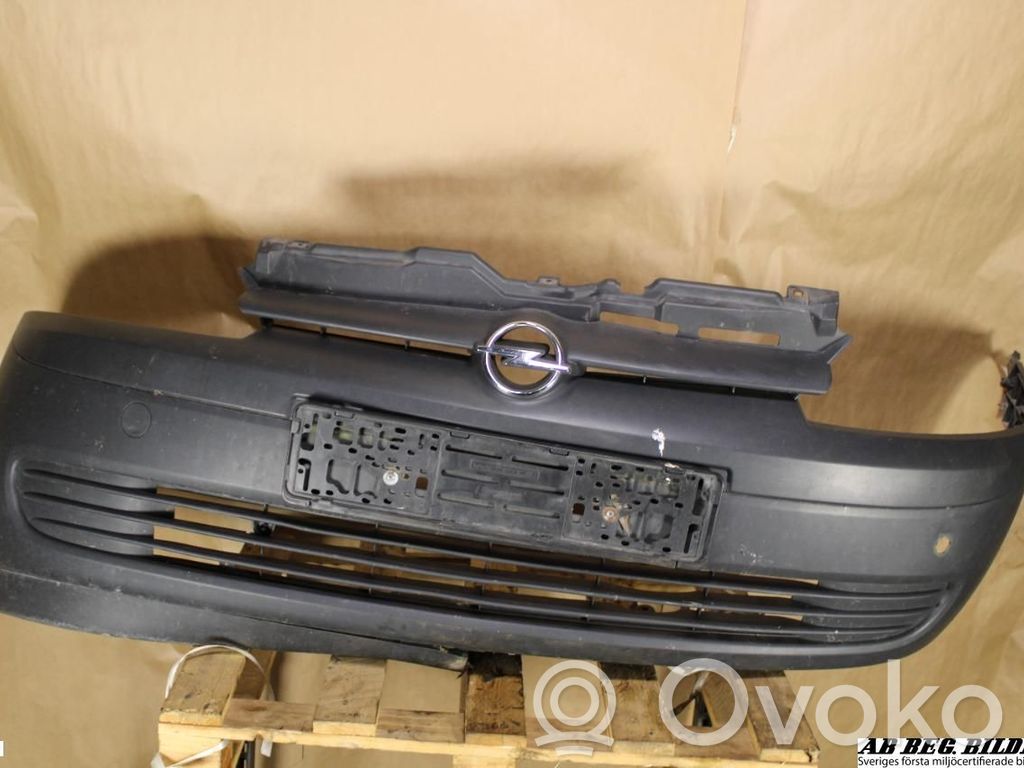 Opel Combo C Priekinis bamperis 