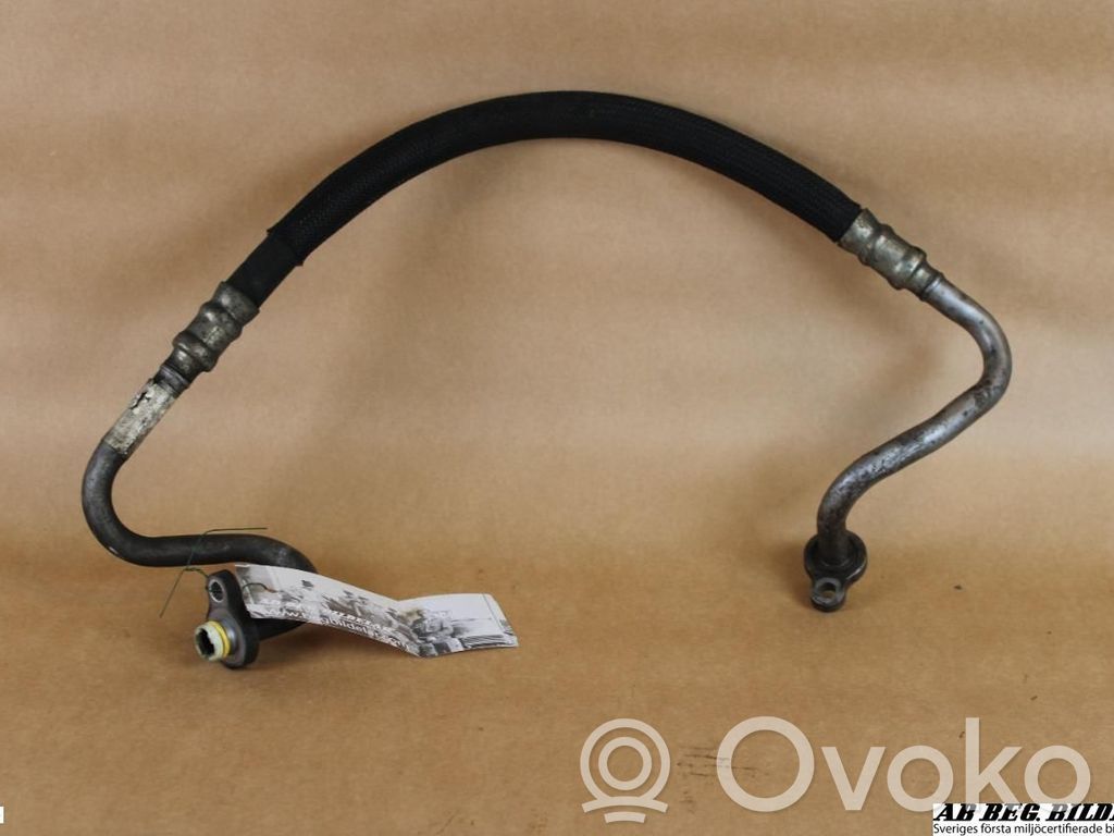 Ilmastointilaitteen putki (A/C)   31250481