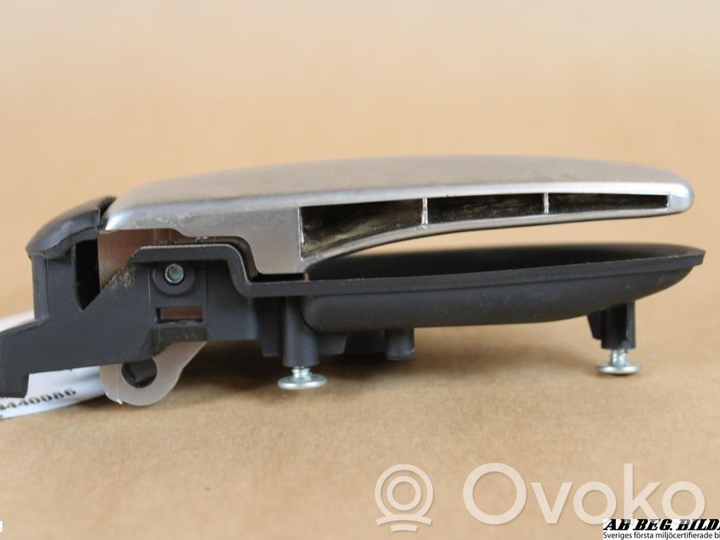 KIA Ceed Manecilla interna puerta delantera 