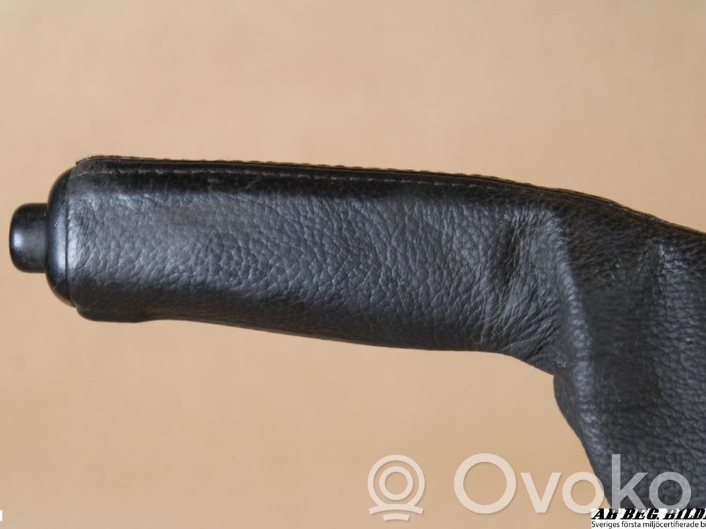 Hand brake release handle
