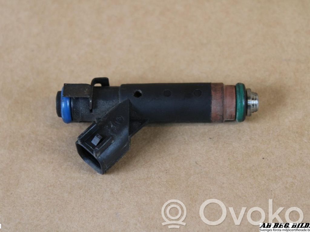 Ford Maverick Inyector de combustible 