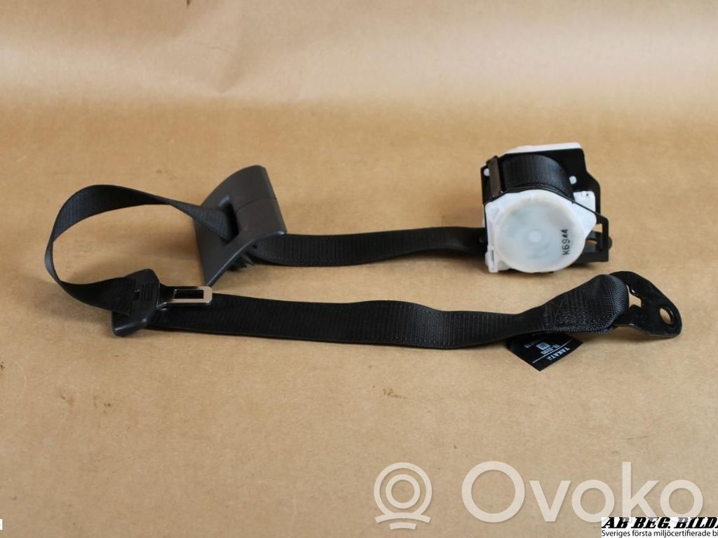 Saab 9-3 Ver2 Cinturón medio (trasero) 