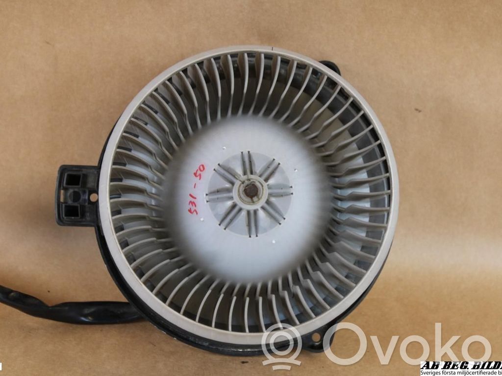 Lexus IS 200-300 Ventilator aerotermă 