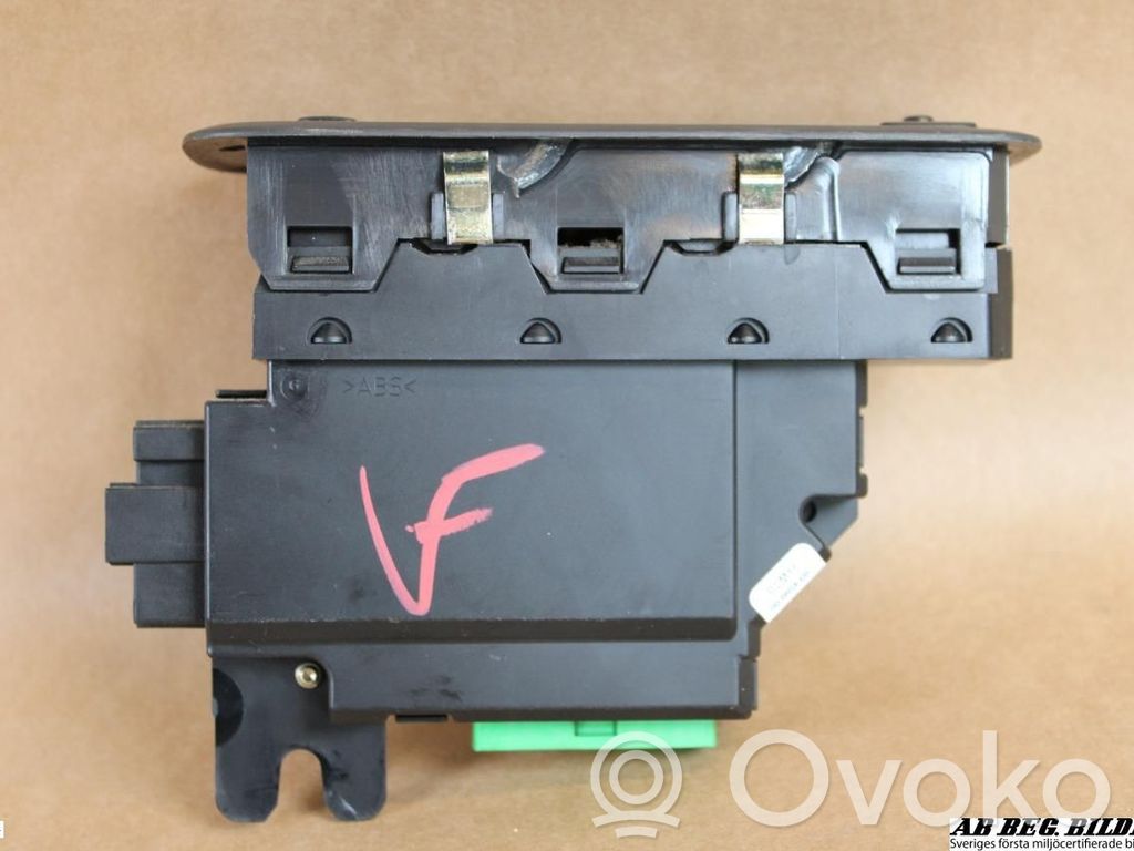 Volvo S80 Electric window control switch 
