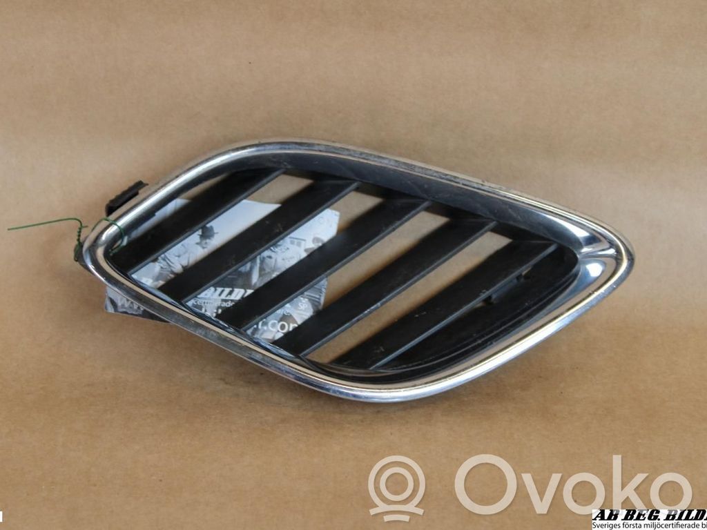 Front bumper upper radiator grill   5336185