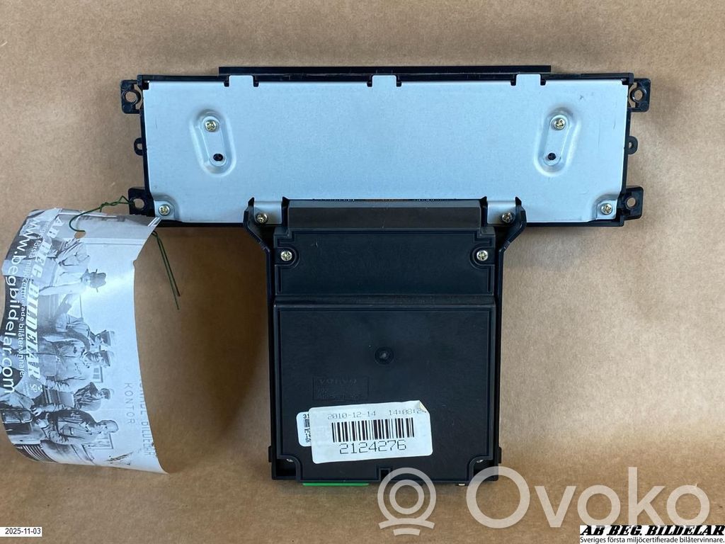Volvo V70 Radio/CD/DVD/GPS head unit 