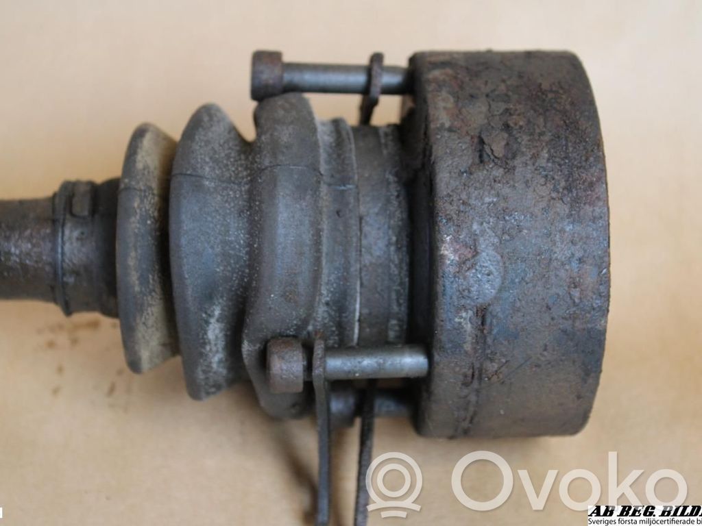 Rear driveshaft   16235