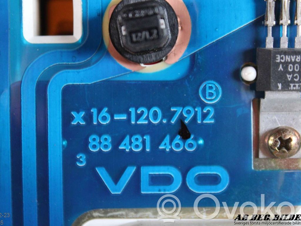 Speedometer (instrument cluster)   W1105