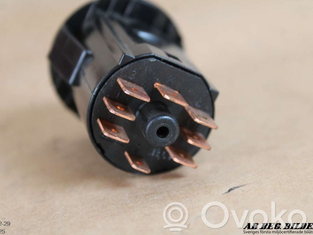 Volvo 460 Hazard light switch 