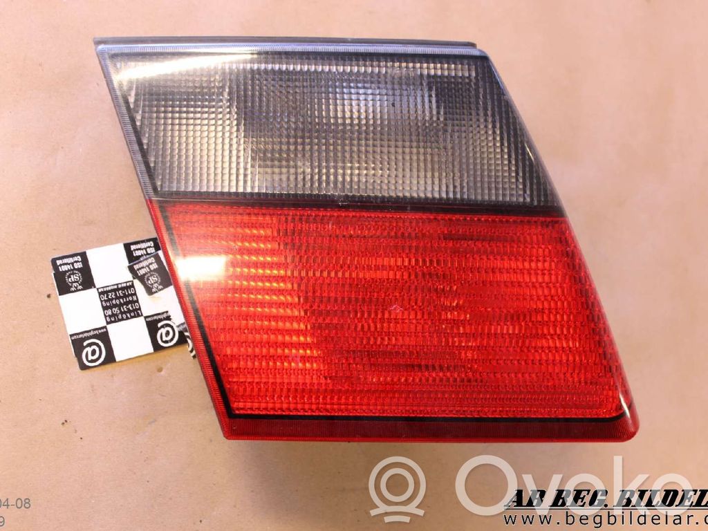 Volkswagen PASSAT Tailgate rear/tail lights 