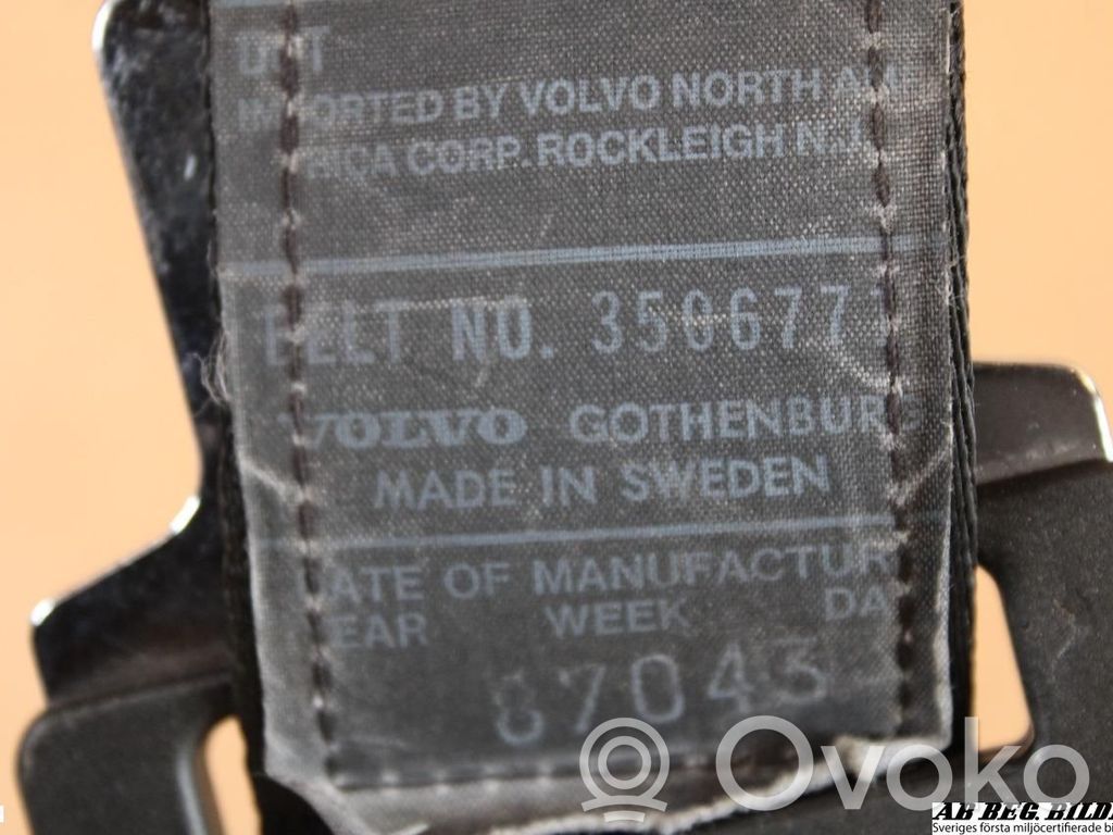 Volvo 740 Pas bezpieczeństwa fotela tylnego 