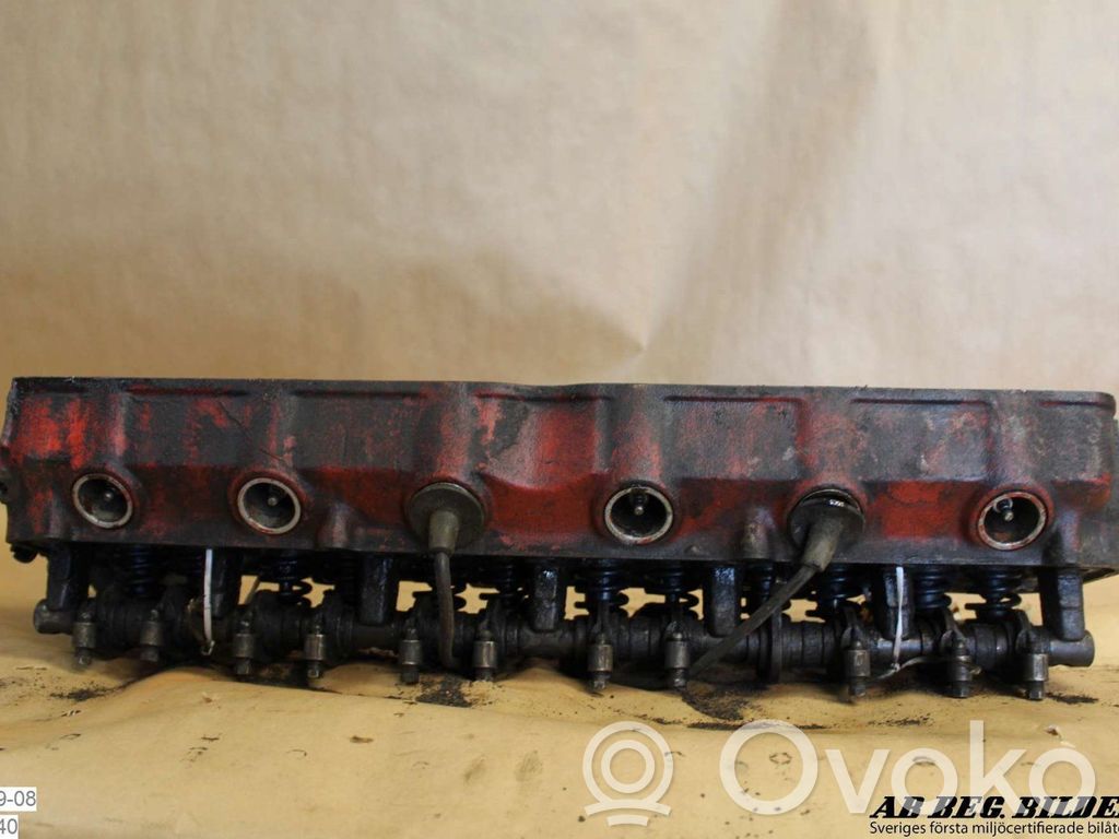 Culata del motor   22080358