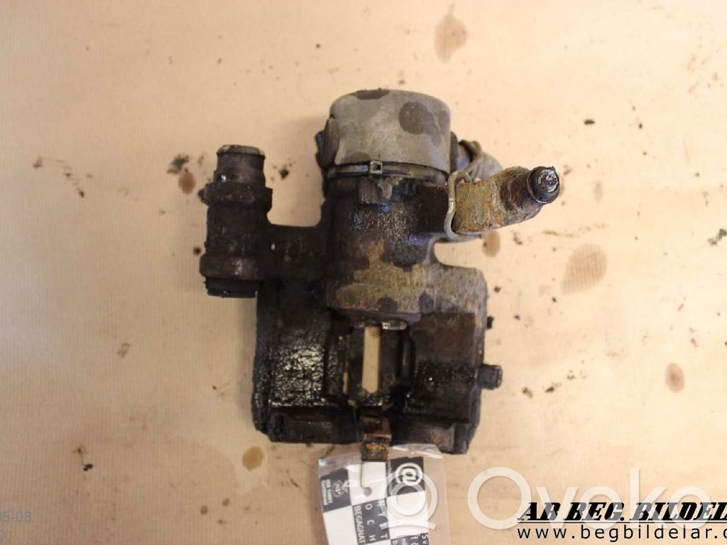 Ford Mondeo MK II Rear brake caliper 