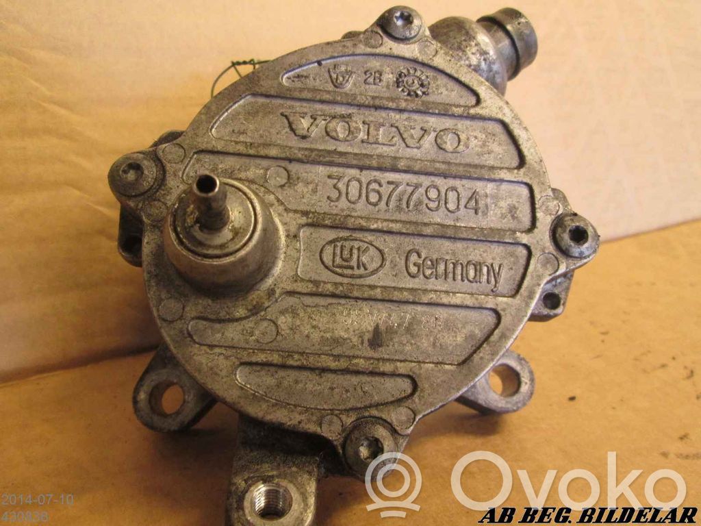 Volvo V70 Pompa podciśnienia