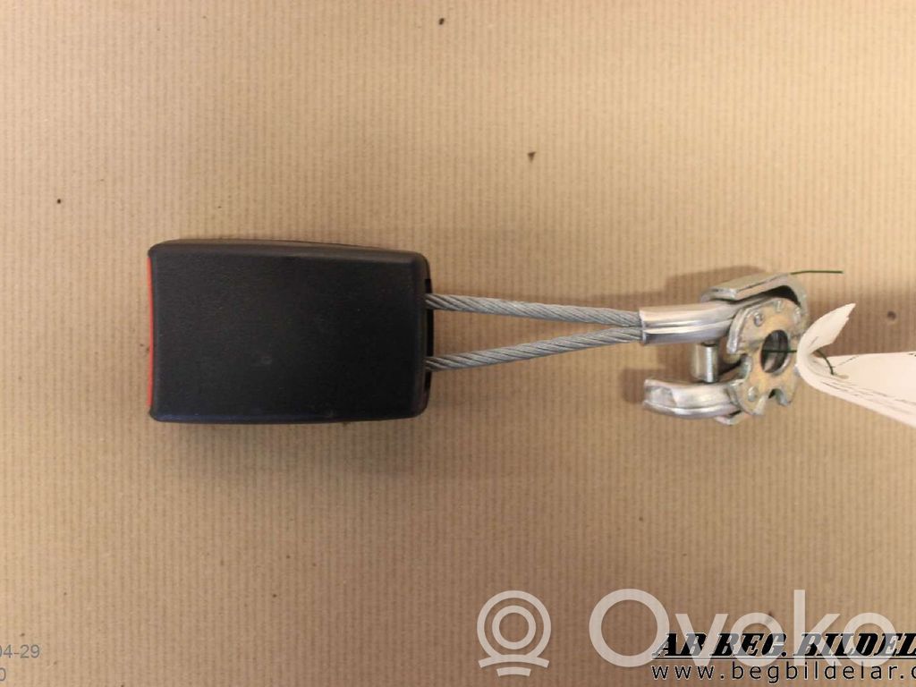 Audi A4 S4 B7 8E 8H Klamra przedniego pasa bezpieczeństwa 