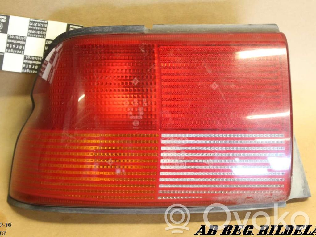 Ford Escort Lampă spate în caroserie 