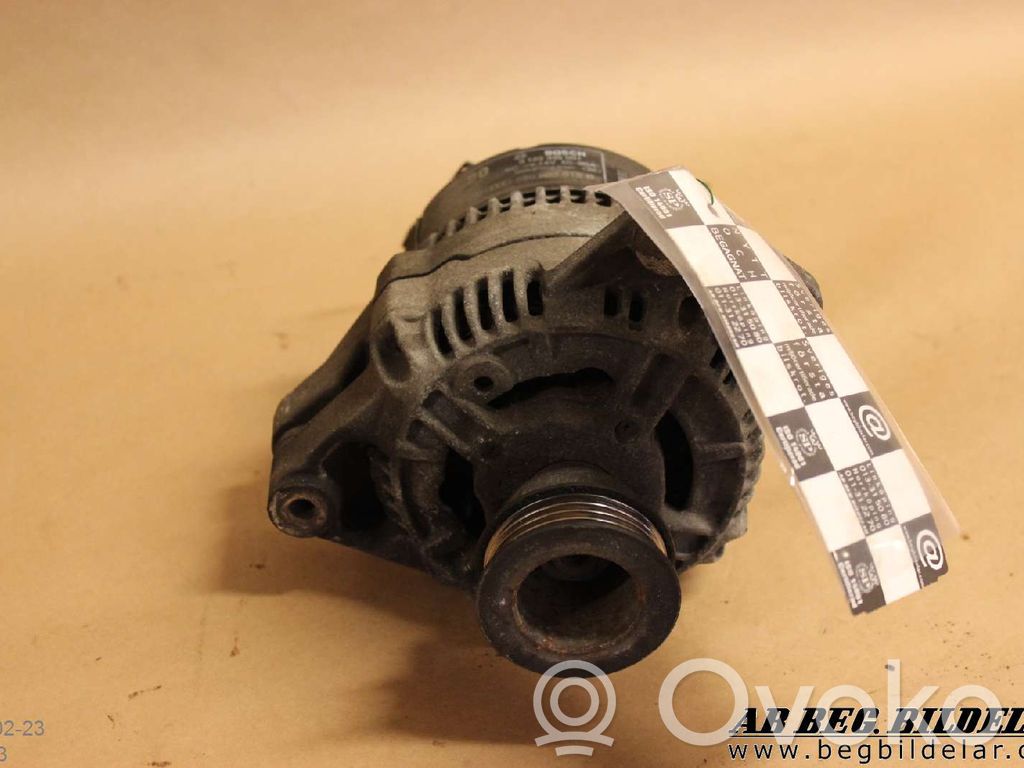 Audi 80 90 S2 B4 Generator/alternator 