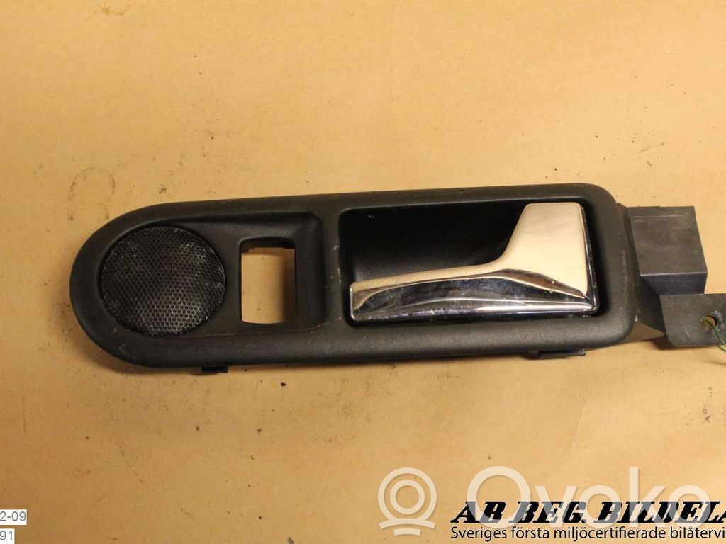 Volkswagen Golf IV Etuoven sisäkahva 
