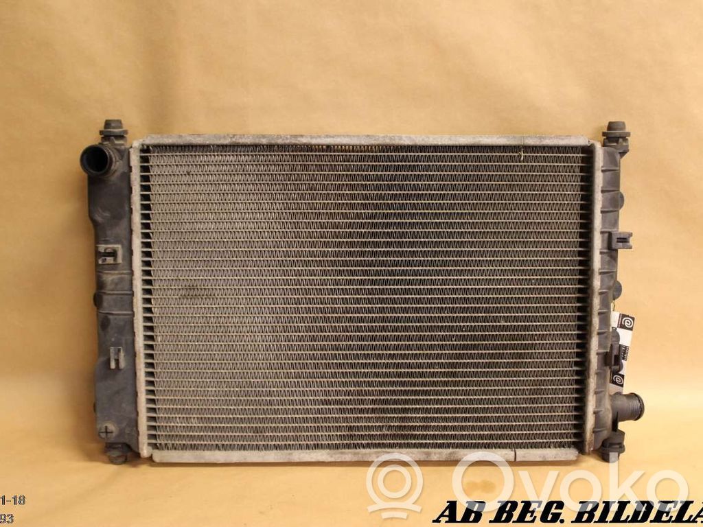 Ford Escort Aušinimo skysčio radiatorius