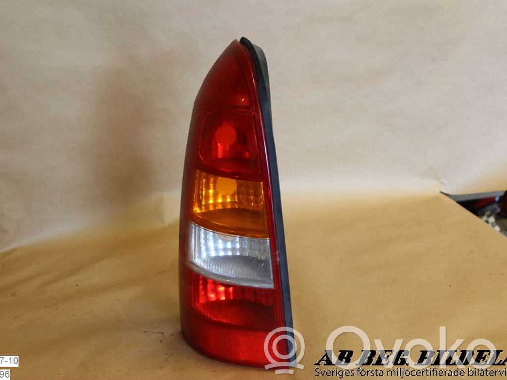 Opel Astra G Lampă spate în caroserie 
