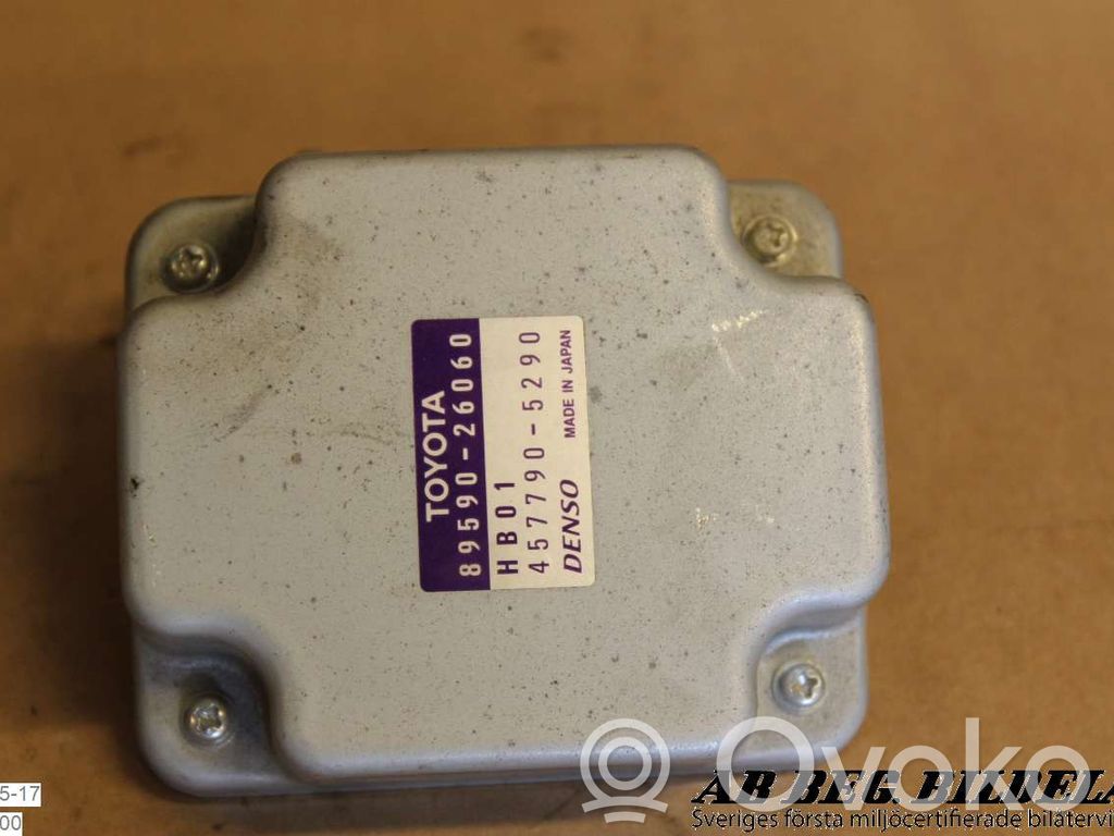 Toyota Hiace (H200) Autres unités de commande / modules 