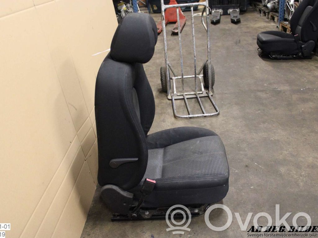 Peugeot 407 Siège conducteur avant