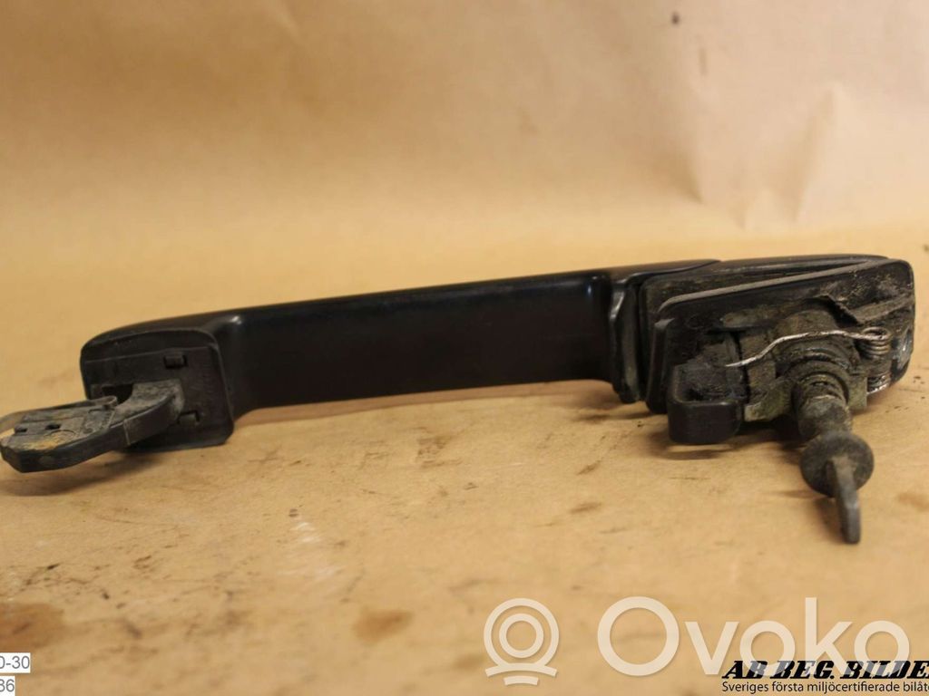 Volkswagen Golf III Front door exterior handle 