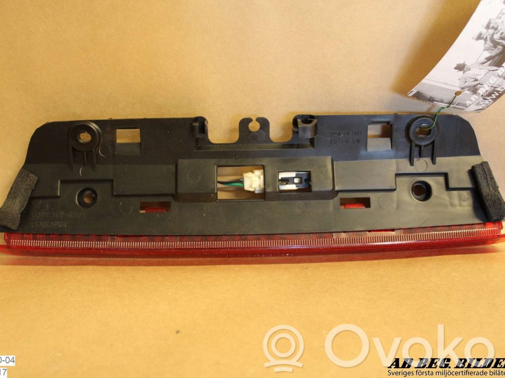 Mazda 323 F Troisième feu stop 