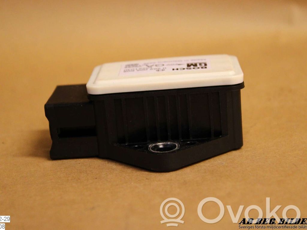 Opel Corsa D Acceleration sensor 