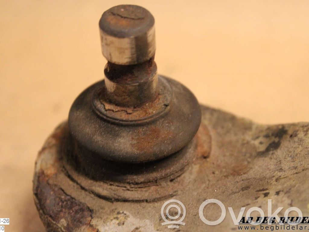 Hyundai i10 Braccio di controllo sospensione anteriore inferiore/braccio oscillante 