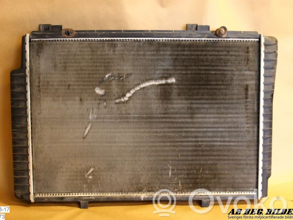 Mercedes-Benz C W202 Radiateur de refroidissement 