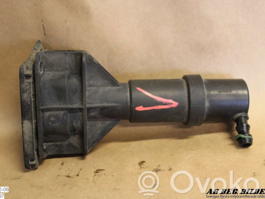 Audi A6 S6 C5 4B Difusor de agua regadora de faro delantero 