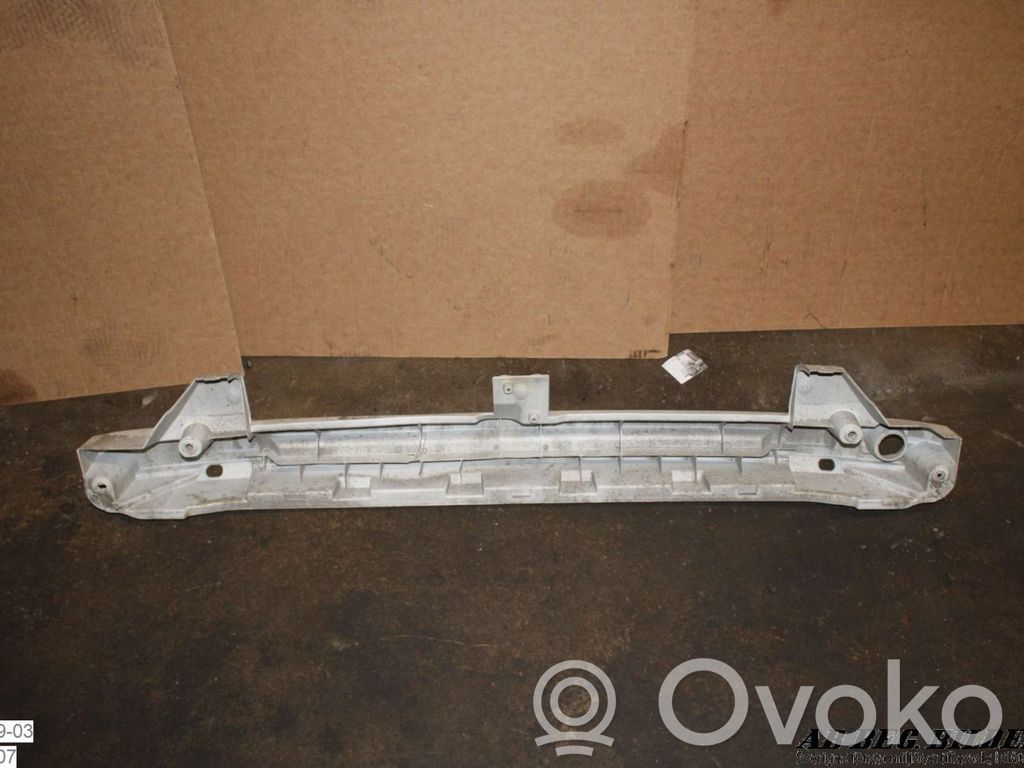 Ford Focus Aizmugurē bampera balka