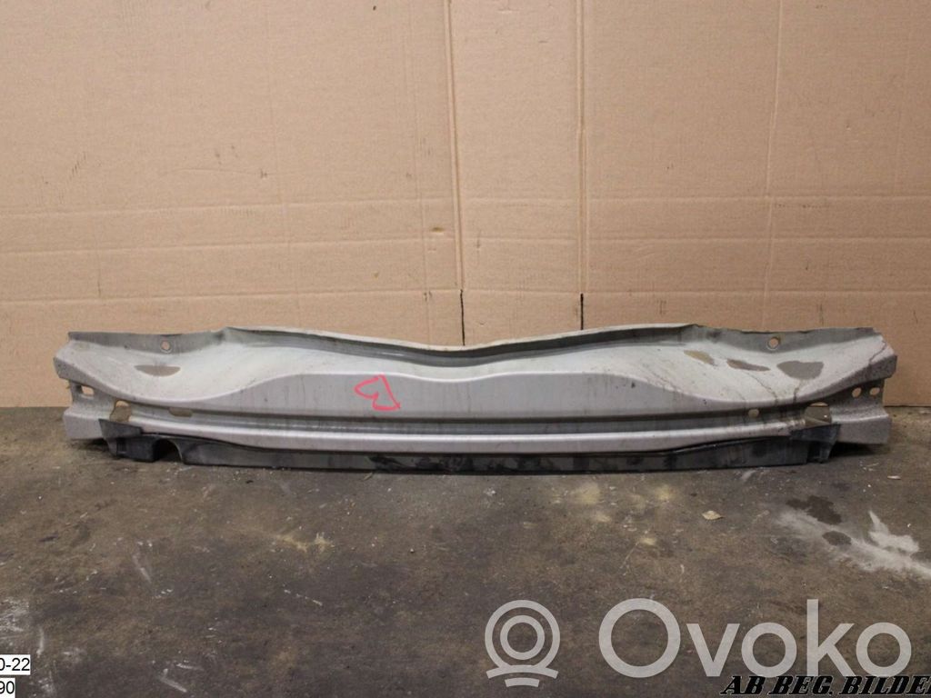 Volvo V70 Traversă bară spate 