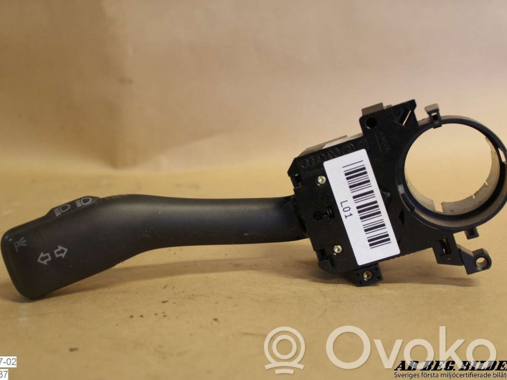 Audi A3 S3 8L Leva indicatori