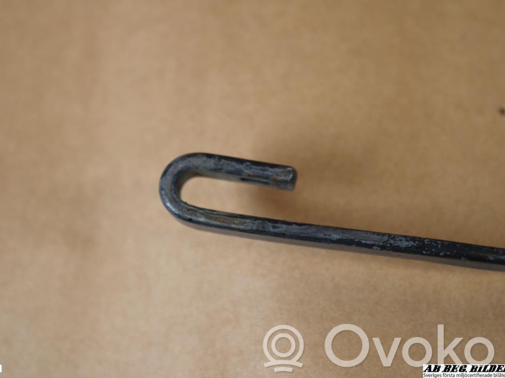 Opel Corsa C Etupyyhkimen sulan varsi