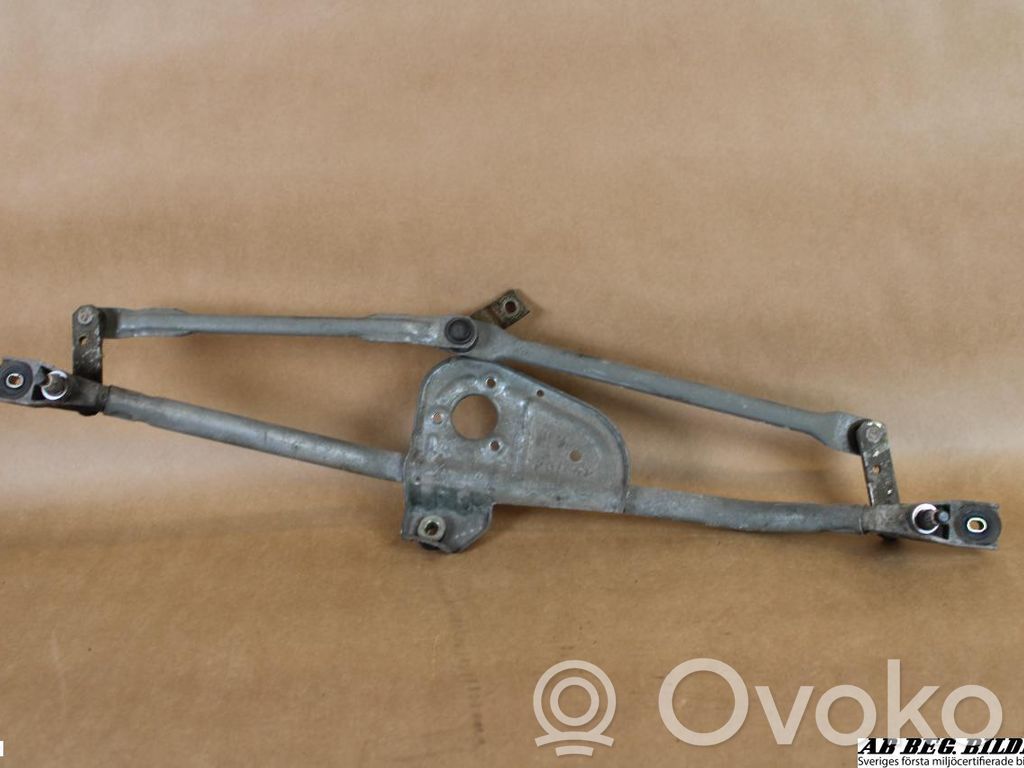 Volkswagen PASSAT B5.5 Varillaje del limpiaparabrisas delantero