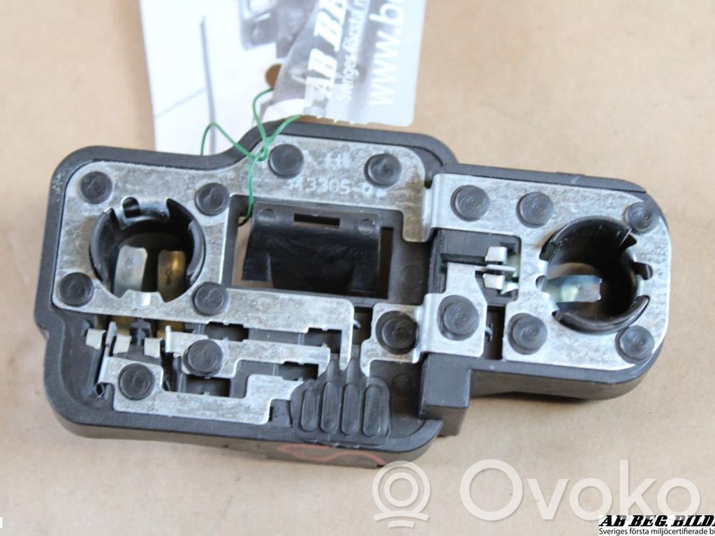 Saab 9-5 Porte ampoule de feu arrière 