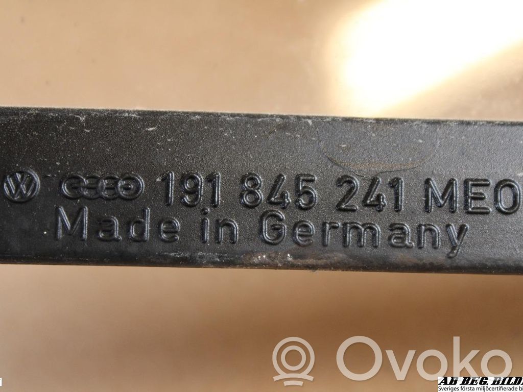 Volkswagen Golf II Fenêtre latérale avant / vitre triangulaire (4 portes) 