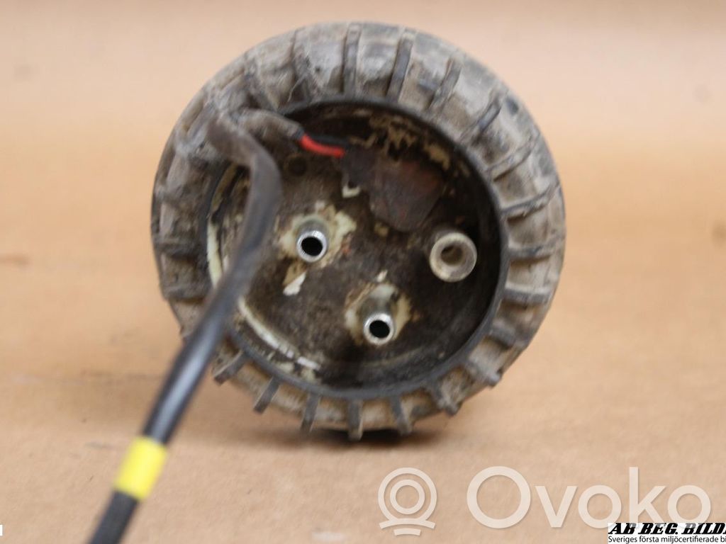 Volvo S70  V70  V70 XC Polttoaineen ruiskutuksen suurpainepumppu 