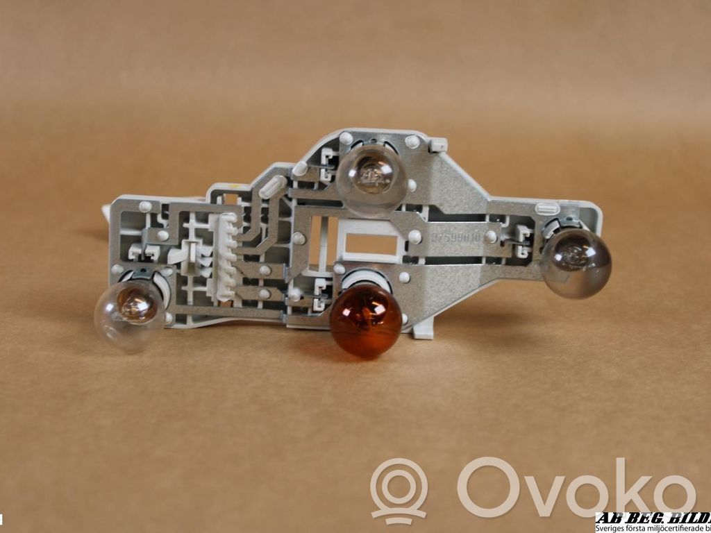 Skoda Octavia Mk2 (1Z) Glühbirnenhalter Heckleuchte 
