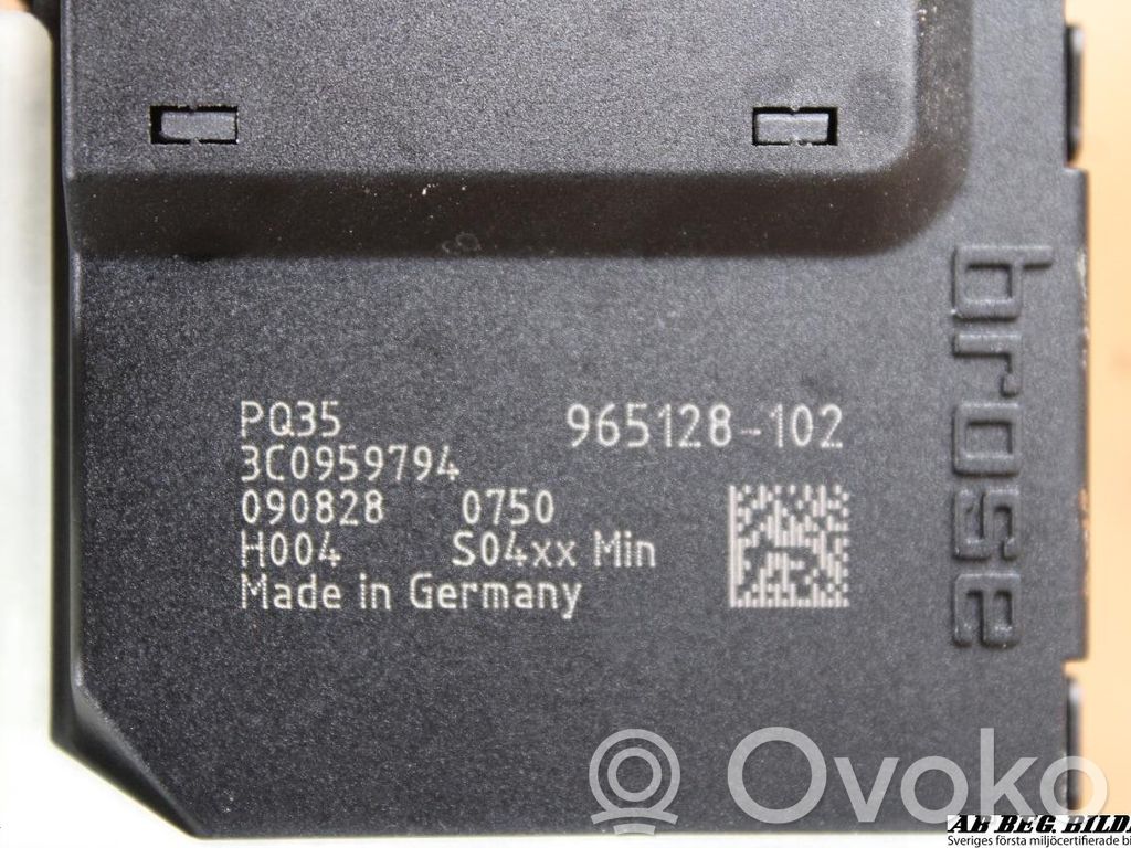 Volkswagen PASSAT B6 Silniczek podnoszenia szyby drzwi tylnych